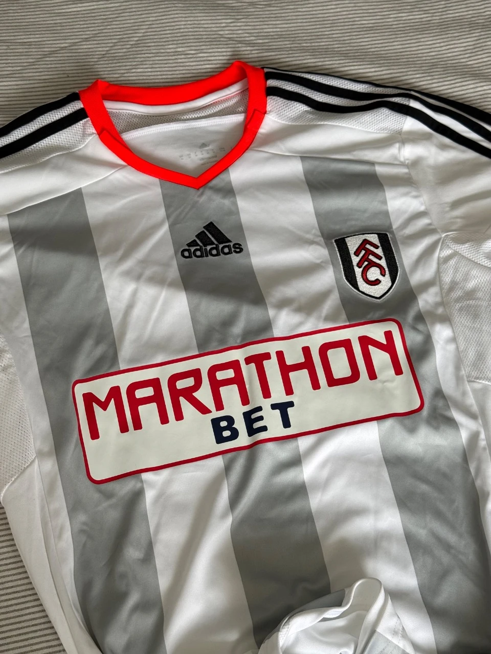 Camisola Auténtica Fulham 2014/25 – photo 2